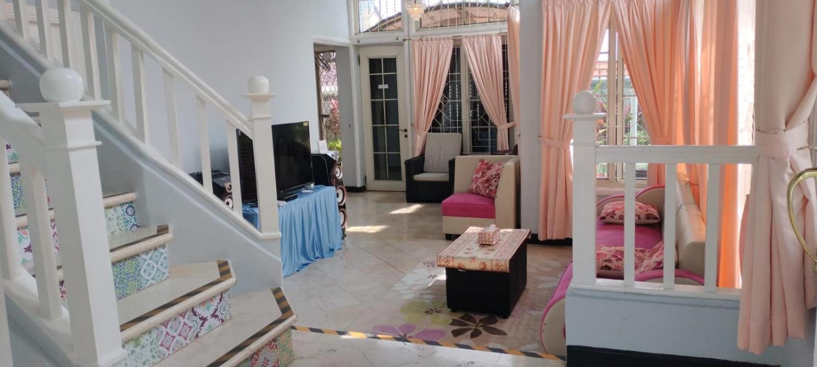 Vila Princess,Sentul 4Bedroom Dan Tenda Camping,Private Pool, Tenis Meja, Mini Billiard, Karaoke, Ayunan,Bbq, 08Satu3 80Satu6 4Satu5Satu 보고르 외부 사진