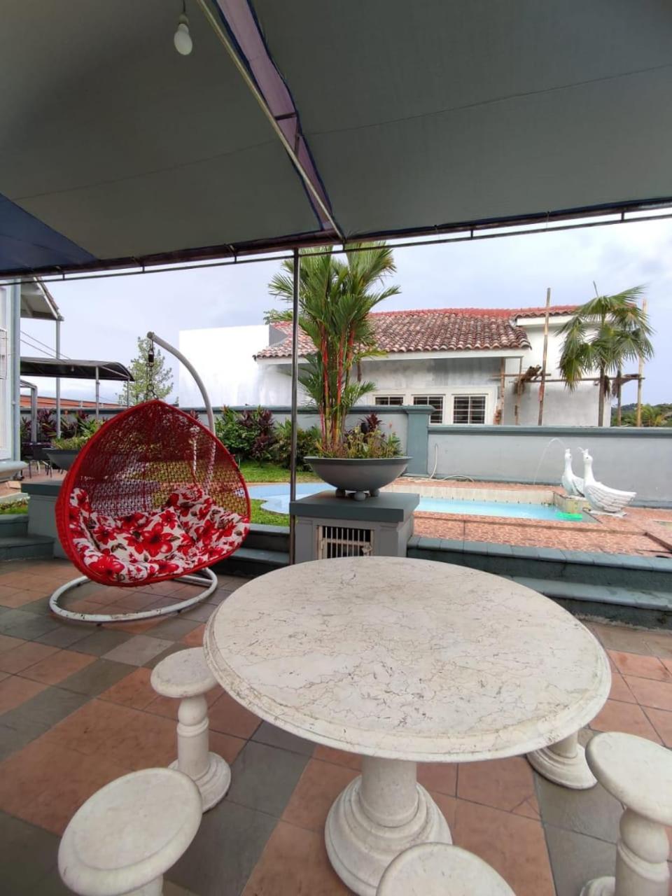Vila Princess,Sentul 4Bedroom Dan Tenda Camping,Private Pool, Tenis Meja, Mini Billiard, Karaoke, Ayunan,Bbq, 08Satu3 80Satu6 4Satu5Satu 보고르 외부 사진
