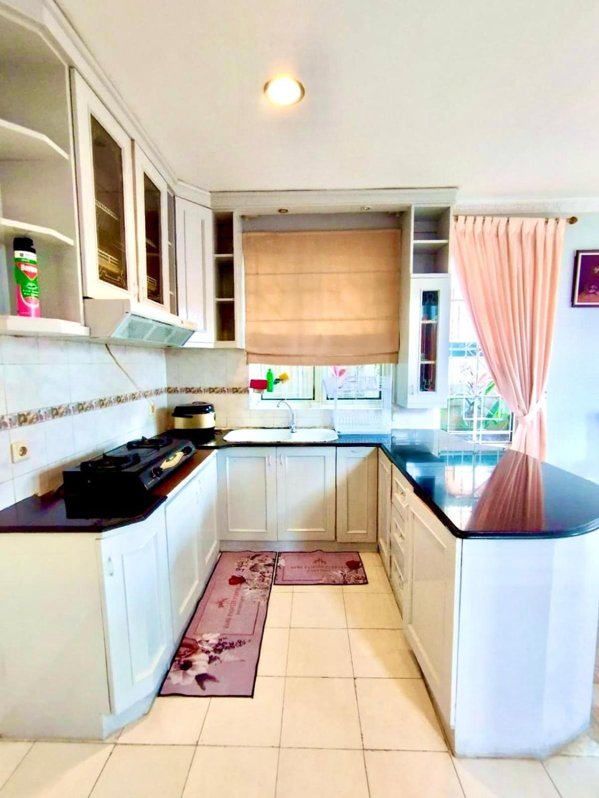 Vila Princess,Sentul 4Bedroom Dan Tenda Camping,Private Pool, Tenis Meja, Mini Billiard, Karaoke, Ayunan,Bbq, 08Satu3 80Satu6 4Satu5Satu 보고르 외부 사진
